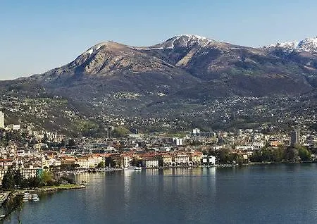 Ξενοδοχείο Suitenhotel Parco 4*