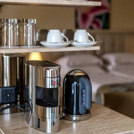 Ξενοδοχείο Suitenhotel Parco 4*