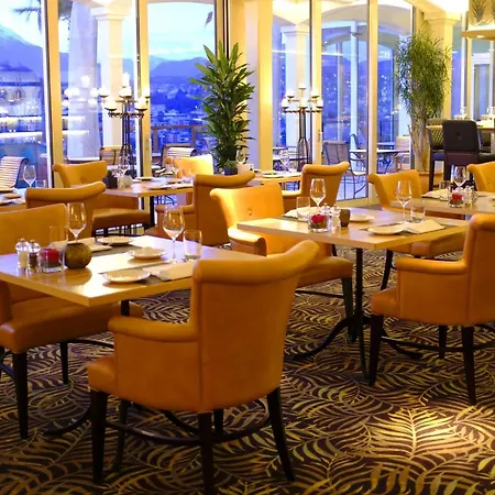 Suitenhotel Parco Hotel 4*